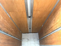 日野レンジャーアルミウイング中型（4t）[写真12]