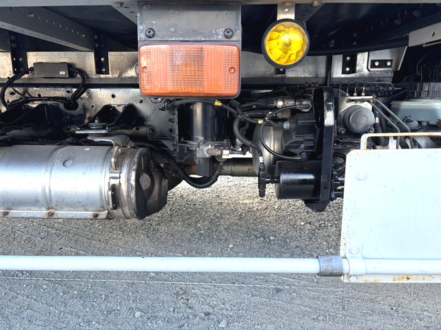 日野レンジャーアルミウイング中型（4t）[写真18]