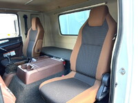 日野レンジャーアルミウイング中型（4t）[写真32]