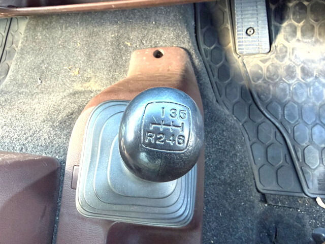 日野レンジャーアルミウイング中型（4t）[写真35]