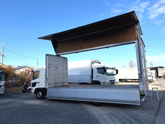 日野レンジャーアルミウイング中型（4t）[写真04]