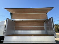 日野レンジャーアルミウイング中型（4t）[写真08]