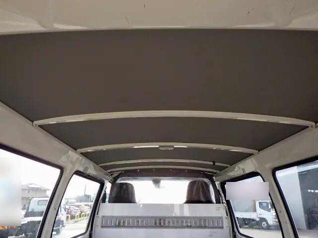 日野デュトロルートバン小型（2t・3t）[写真10]