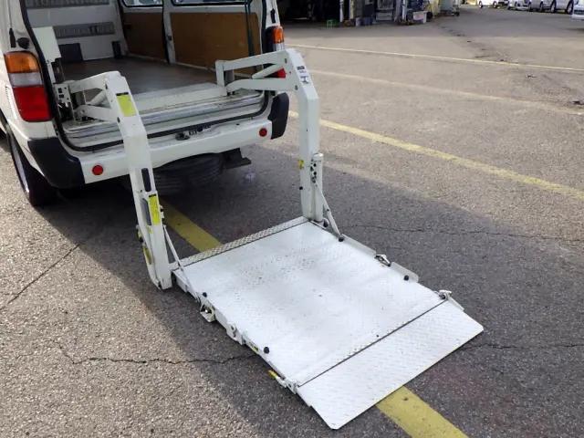 日野デュトロルートバン小型（2t・3t）[写真36]