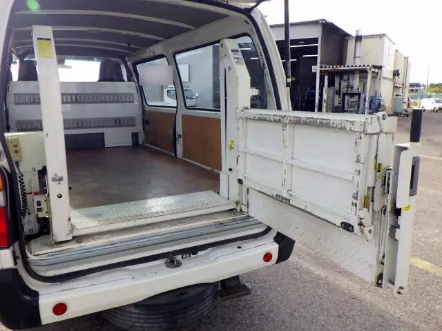 日野デュトロルートバン小型（2t・3t）[写真07]