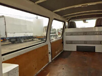 日野デュトロルートバン小型（2t・3t）[写真10]