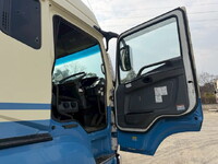 三菱ふそうスーパーグレートトレーラーヘッド（トラクターヘッド）大型（10t）[写真29]