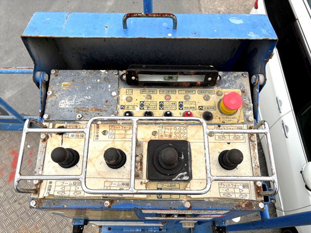 日野デュトロ高所作業車小型（2t・3t）[写真14]