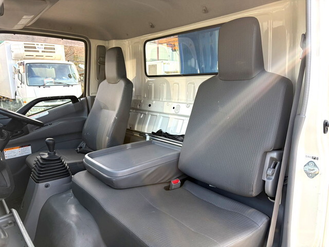 日野デュトロ高所作業車小型（2t・3t）[写真36]