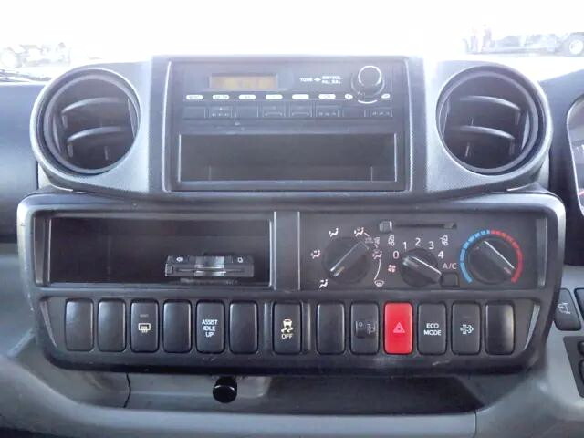 トヨタトヨエースルートバン小型（2t・3t）[写真23]