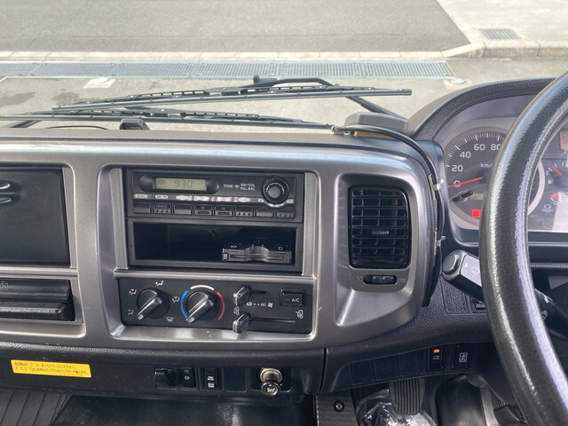 日野レンジャーダンプ中型（4t）[写真11]