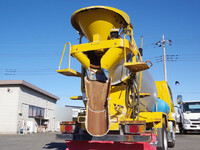 いすゞエルフミキサー車（コンクリートミキサー）小型（2t・3t）[写真12]