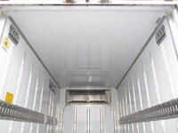 三菱ふそうキャンター冷凍車（冷蔵車）小型（2t・3t）[写真14]