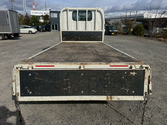 いすゞエルフ平ボディ小型（2t・3t）[写真12]