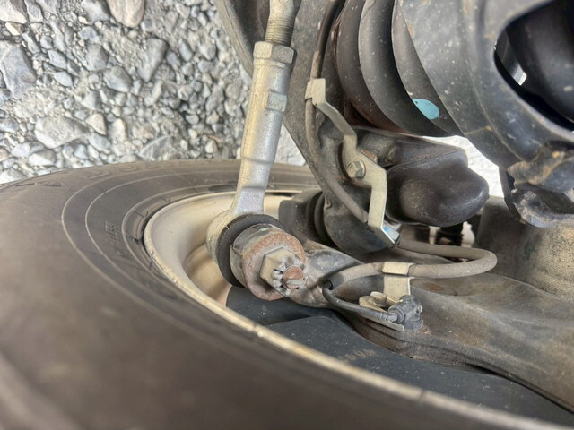 いすゞエルフ平ボディ小型（2t・3t）[写真20]