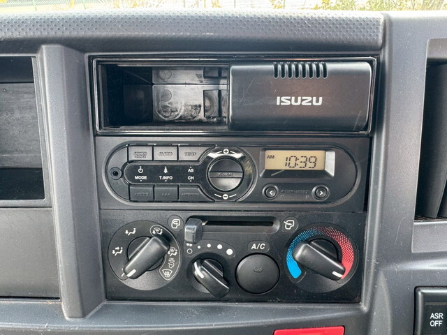 いすゞエルフ平ボディ小型（2t・3t）[写真34]