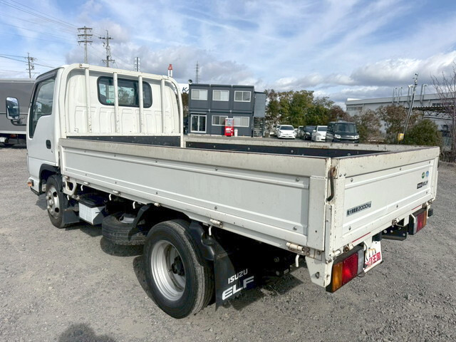 いすゞエルフ平ボディ小型（2t・3t）[写真04]