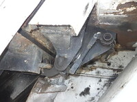 いすゞギガパッカー車（塵芥車）大型（10t）[写真17]