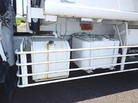 いすゞギガパッカー車（塵芥車）大型（10t）[写真18]