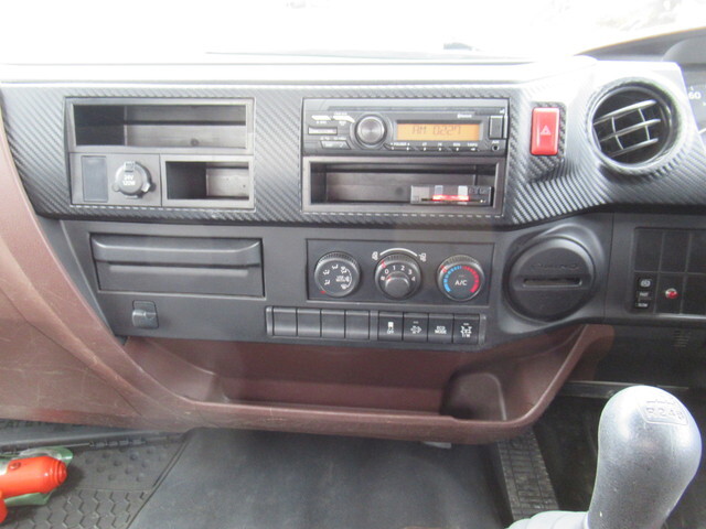 日野レンジャークレーン4段中型（4t）[写真28]