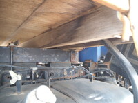 三菱ふそうキャンタークレーン3段小型（2t・3t）[写真22]