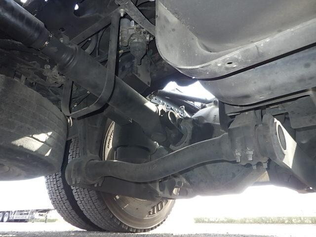 日野プロフィアトレーラーヘッド（トラクターヘッド）大型（10t）[写真17]