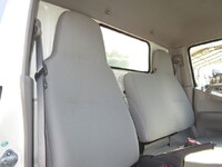 トヨタトヨエースアルミバン小型（2t・3t）[写真22]