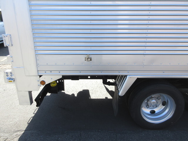 トヨタトヨエースアルミバン小型（2t・3t）[写真36]