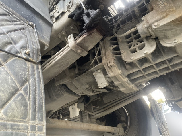 いすゞギガダンプ大型（10t）[写真24]