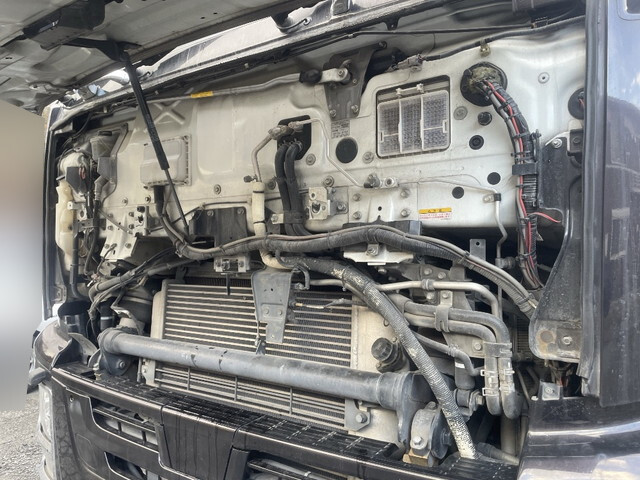 いすゞギガダンプ大型（10t）[写真07]