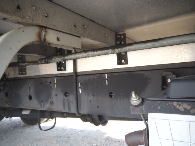 日野レンジャーアルミウイング中型（4t）[写真16]