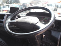 日野レンジャーアルミウイング中型（4t）[写真38]