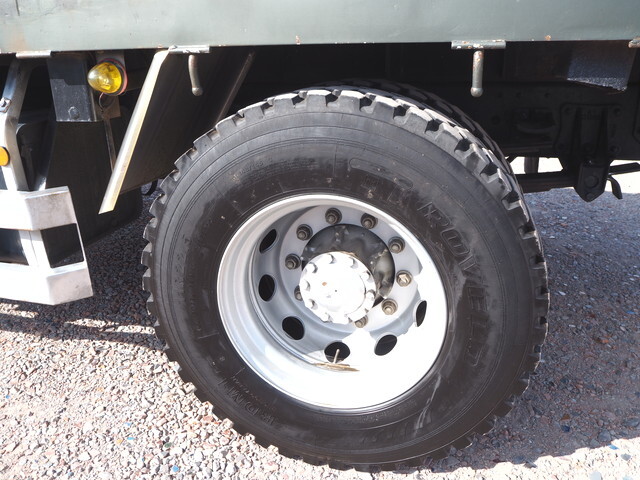 いすゞフォワード平ボディ増トン（6t・8t）[写真23]