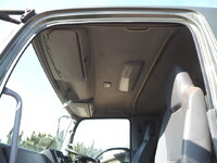 いすゞフォワード平ボディ増トン（6t・8t）[写真33]