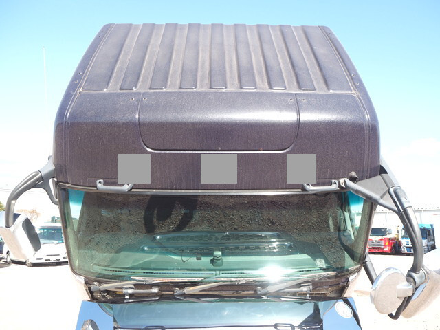 三菱ふそうスーパーグレートアルミブロック大型（10t）[写真10]