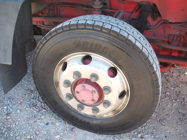 三菱ふそうスーパーグレートアルミブロック大型（10t）[写真11]