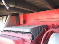 三菱ふそうスーパーグレートアルミブロック大型（10t）[写真16]