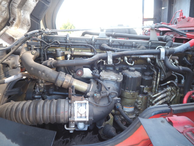 三菱ふそうスーパーグレートアルミブロック大型（10t）[写真28]