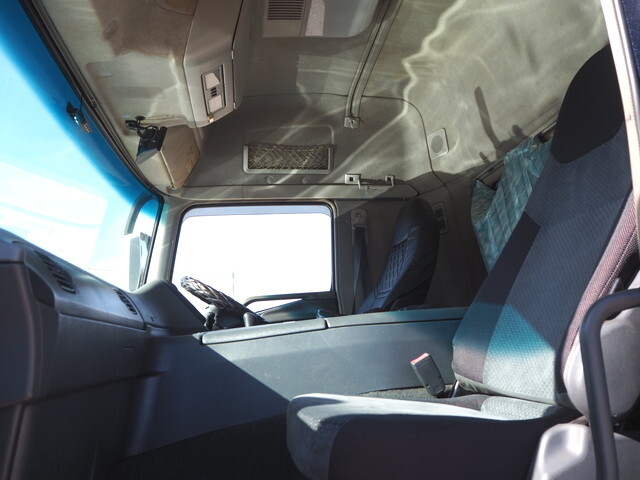 三菱ふそうスーパーグレートアルミブロック大型（10t）[写真32]