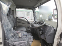 いすゞエルフクレーン3段小型（2t・3t）[写真14]