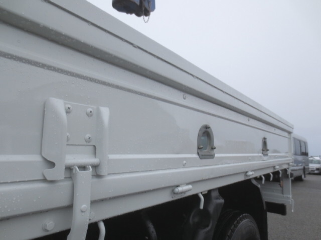 いすゞエルフクレーン3段小型（2t・3t）[写真21]