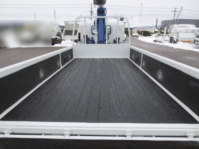 いすゞエルフクレーン3段小型（2t・3t）[写真09]