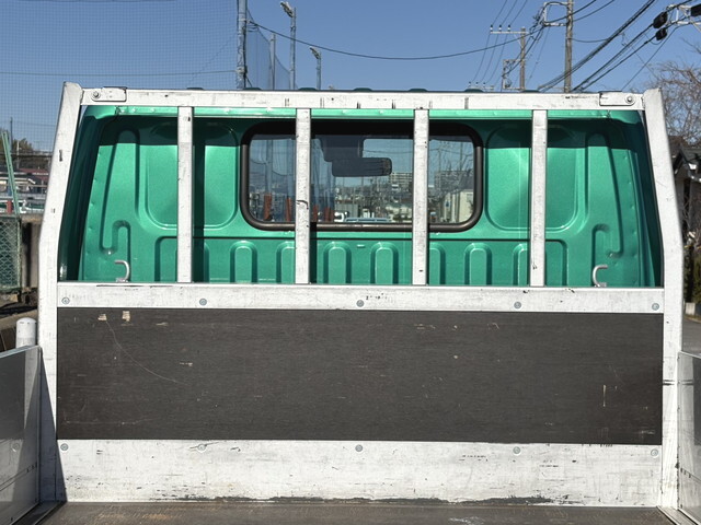 日野デュトロアルミブロック小型（2t・3t）[写真13]