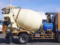 日野レンジャーミキサー車（コンクリートミキサー）増トン（6t・8t）[写真18]