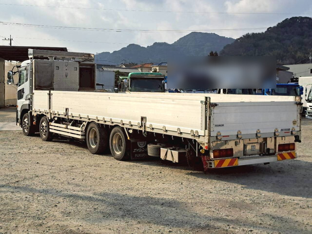 UDトラックスクオンアルミブロック大型（10t）[写真02]