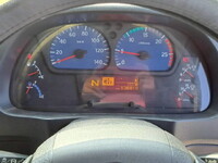 UDトラックスクオンアルミブロック大型（10t）[写真10]