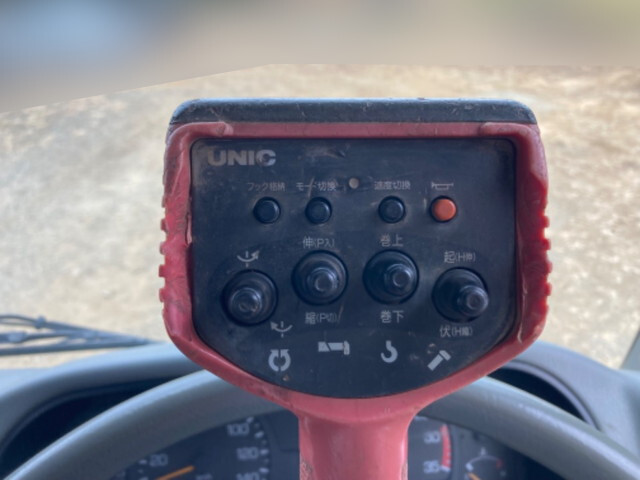 三菱ふそうファイターセルフクレーン4段増トン（6t・8t）[写真17]