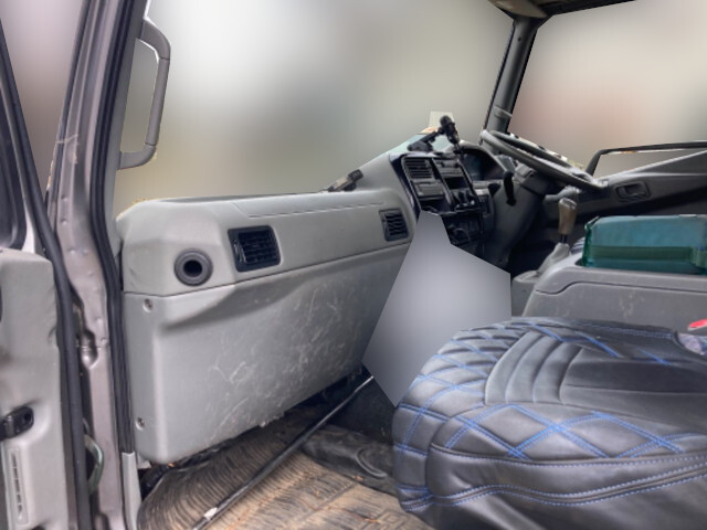 三菱ふそうファイターセルフクレーン4段増トン（6t・8t）[写真32]