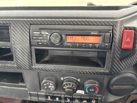 日野レンジャークレーン3段中型（4t）[写真15]