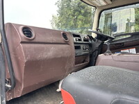 日野レンジャークレーン3段中型（4t）[写真18]